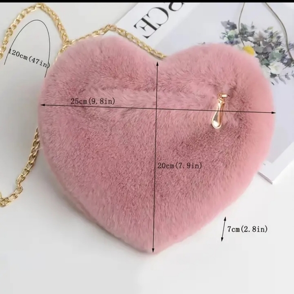 Gray Heart Shaped Fluffy Shoulder Bag, Fashion Chain Crossbody Bag. - Picture 3 of 3